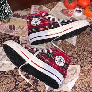 Christmas color canvas shoes,